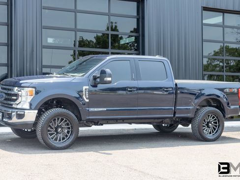 Used 2022 Ford F250 Lariat w/ Lariat Value Package AWD/4WD image 3