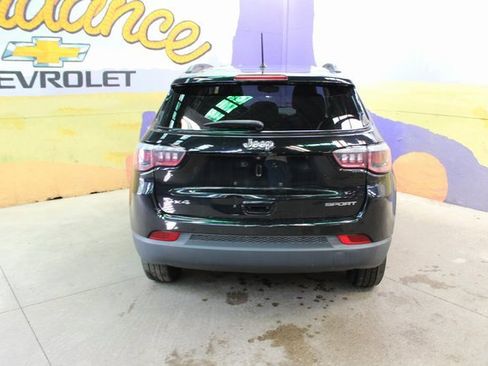 Used 2018 Jeep Compass Sport image 7