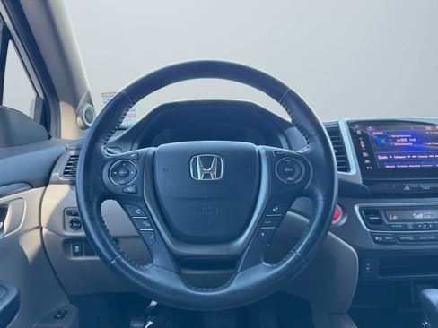 Used 2017 Honda Pilot EX-L image 11