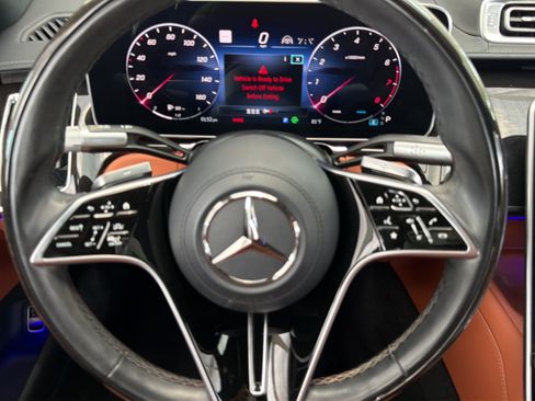 Certified 2023 Mercedes-Benz S 500 4MATIC w/ Warmth & Comfort Package image 17