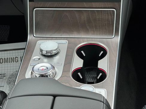 Used 2026 Genesis GV80 2.5T Advanced image 14