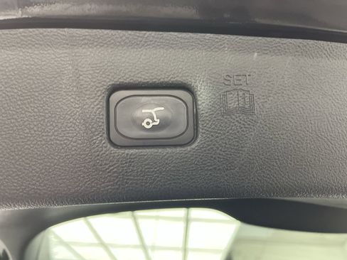 Used 2021 Ford Edge ST w/ Equipment Group 401A image 36