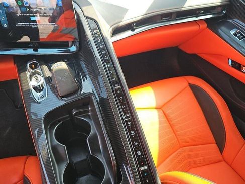 Used 2025 Chevrolet Corvette Z06 RWD image 4