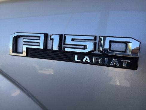 Used 2020 Ford F150 Lariat RWD image 9