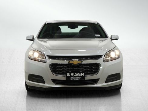 Used 2015 Chevrolet Malibu LT image 8