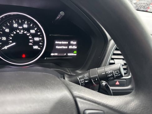 Used 2022 Honda HR-V EX image 21