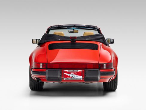 Used 1988 Porsche 911 Carrera RWD image 10