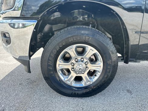 Used 2025 RAM 2500 Lone Star AWD/4WD image 9