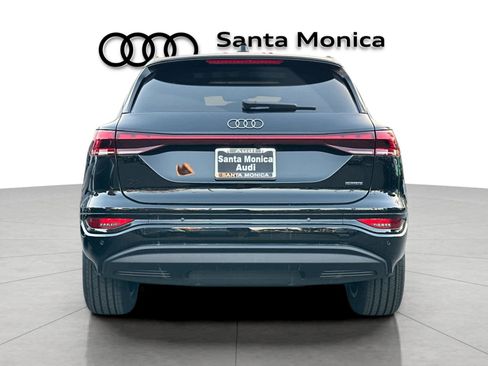 New 2025 Audi Q6 e-tron Premium AWD/4WD image 7