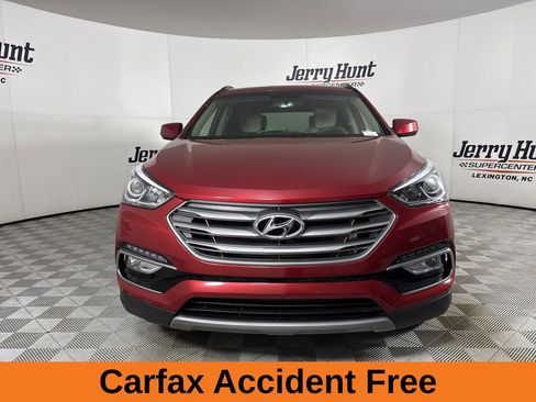 Used 2017 Hyundai Santa Fe Sport image 4