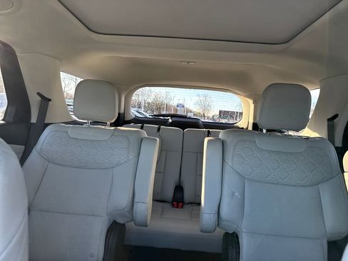 Used 2025 Ford Explorer Platinum w/ LUX Leather Package image 51