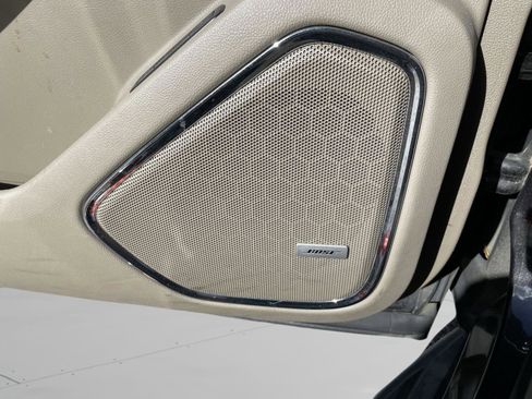 Used 2017 GMC Yukon SLT image 27