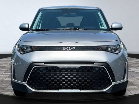 Certified 2024 Kia Soul LX w/ Option Group 015 FWD image 2
