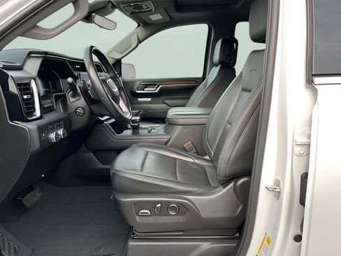 Used 2024 GMC Sierra 1500 Denali AWD/4WD image 13