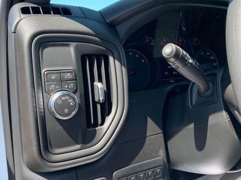 New 2026 GMC Sierra 2500 Pro w/ Convenience Package RWD image 17