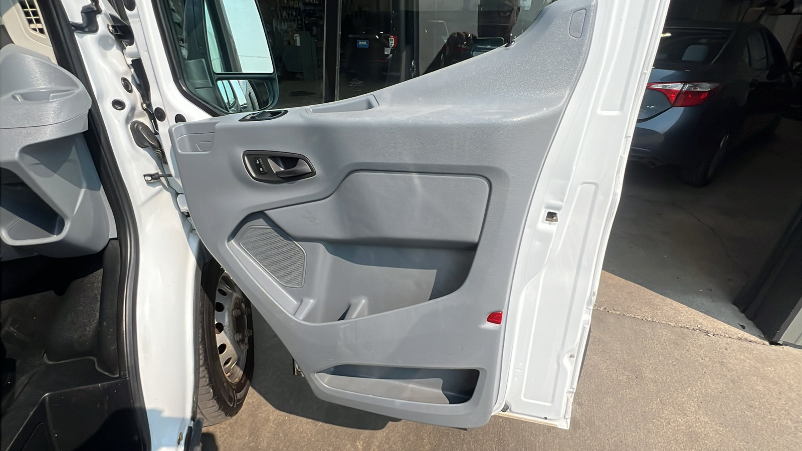 Used 2015 Ford Transit 350 148 High Roof Extended DRW RWD image 14