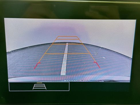 Used 2025 Chevrolet Trax LS image 22