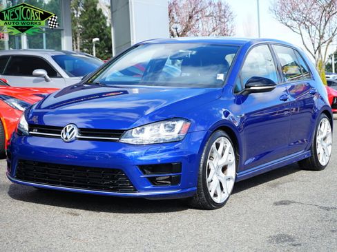 Used 2015 Volkswagen Golf R 4-Door image 1