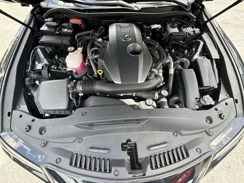 Certified 2023 Lexus IS 300 w/ Premium Package RWD image 27