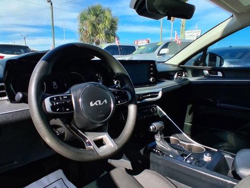 Used 2023 Kia K5 LXS image 12