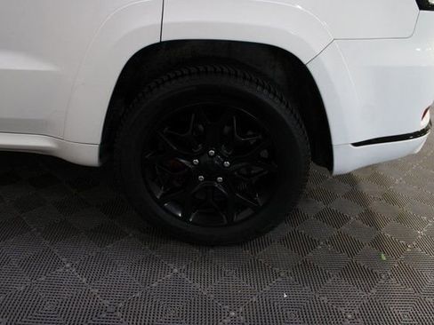 Used 2021 Jeep Grand Cherokee Limited X AWD/4WD image 8