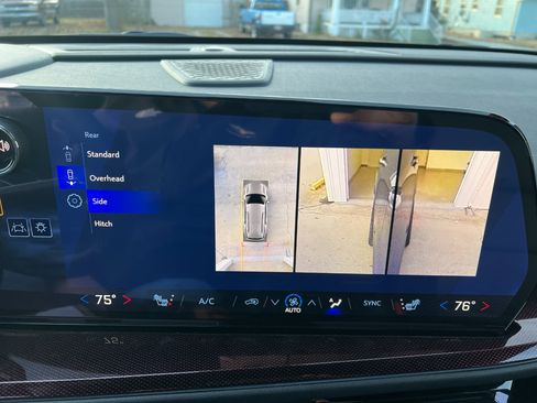 New 2026 Chevrolet Traverse Z71 w/ Enhanced Driving Package image 76