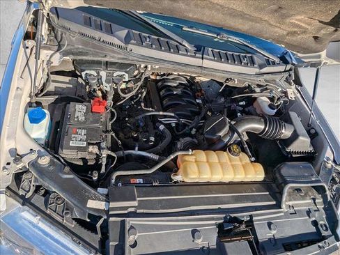 Used 2020 Ford F150 Lariat w/ Trailer Tow Package image 21