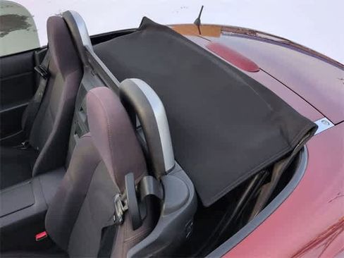 Used 2009 MAZDA MX-5 Miata Sport image 11