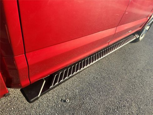 Used 2019 Ford F150 XLT w/ Equipment Group 302A Luxury image 25