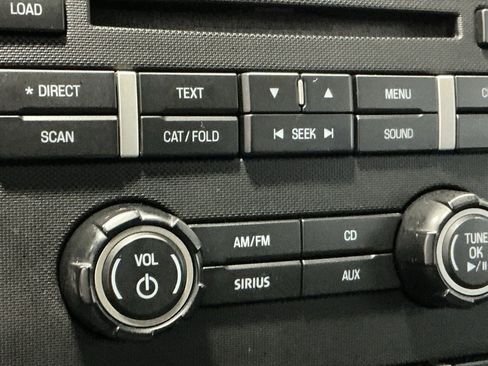 Used 2011 Ford F150 XLT w/ XLT Convenience Pkg image 7