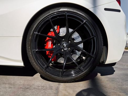 Used 2017 Ferrari 488 GTB image 28