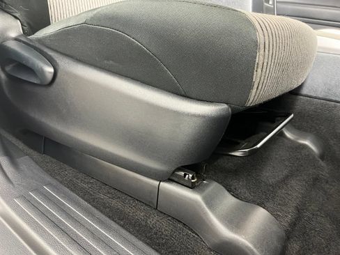 Used 2021 Toyota 4Runner SR5 AWD/4WD image 7