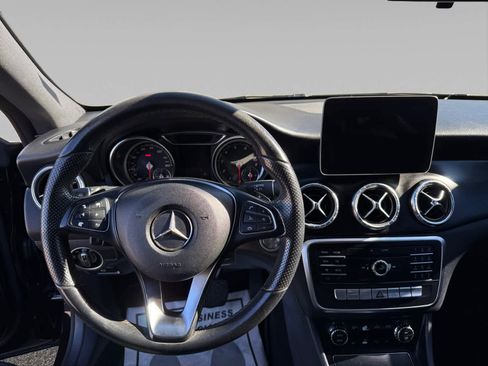 Used 2019 Mercedes-Benz CLA 250 image 10