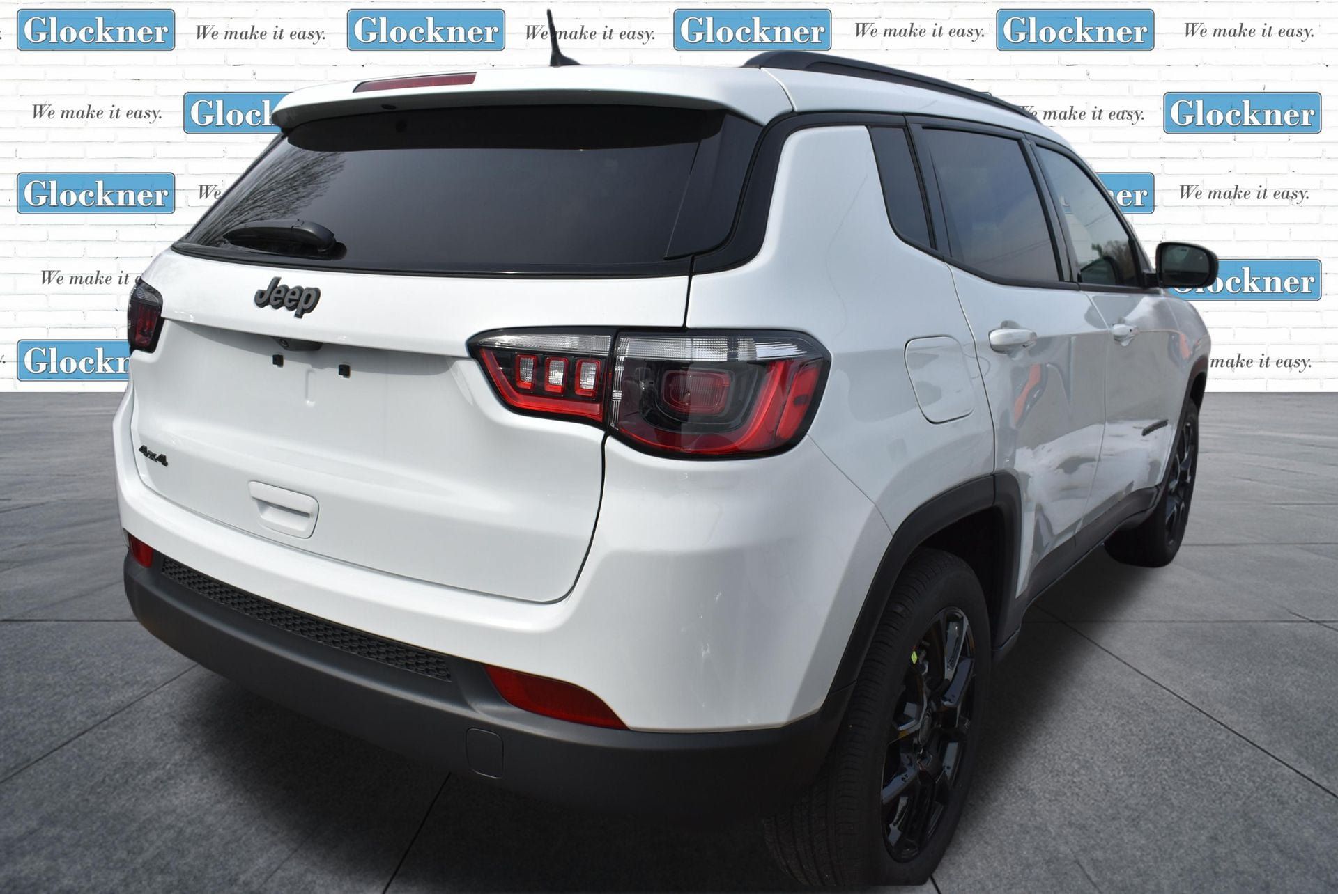 New 2026 Jeep Compass Latitude AWD/4WD image 12