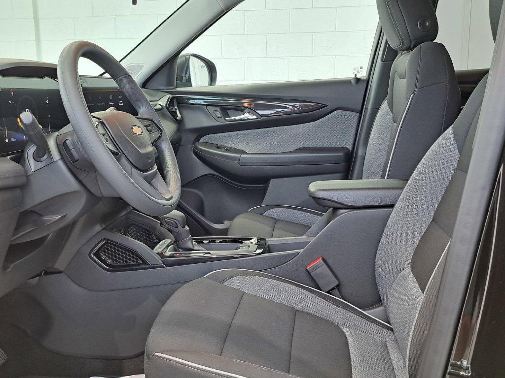 New 2026 Chevrolet TrailBlazer LS w/ LS Convenience Package FWD image 12