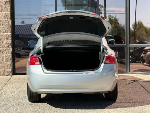 Used 2016 Chevrolet Impala LT image 30