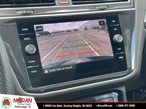 Used 2022 Volkswagen Tiguan SEL R-Line AWD/4WD image 29