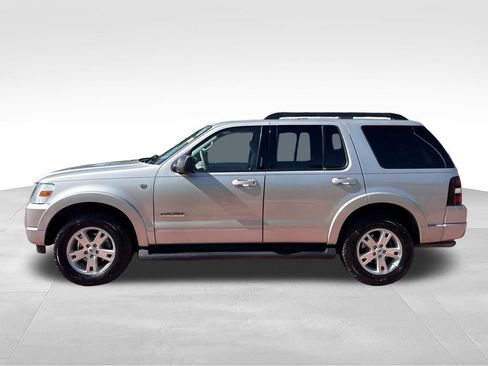 Used 2007 Ford Explorer XLT AWD/4WD image 5