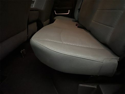 Used 2016 RAM 1500 Express w/ Black Ram 1500 Express Group image 11