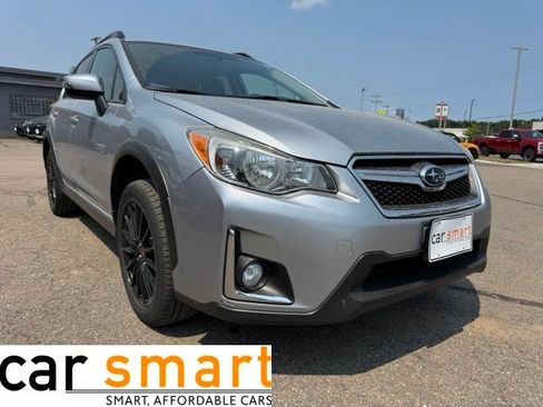 Used 2016 Subaru Crosstrek 2.0i Limited w/ 17" Wheel Sport Package AWD/4WD image 1