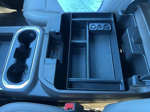 Used 2021 GMC Sierra 2500 SLT w/ SLT Convenience Package image 30