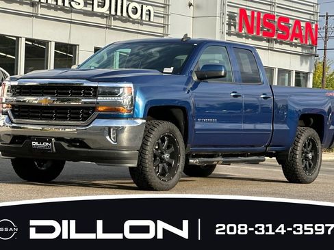 Used 2018 Chevrolet Silverado 1500 LT w/ All Star Edition AWD/4WD image 8