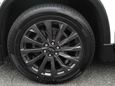 Certified 2023 Chevrolet Traverse RS AWD/4WD image 31