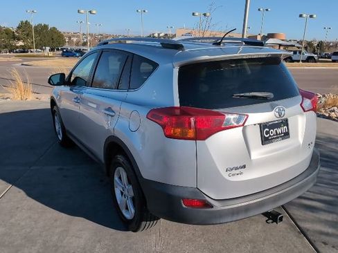 Used 2014 Toyota RAV4 XLE image 5