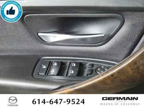 Used 2015 BMW 320i Sedan image 28