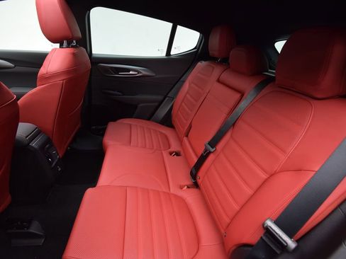 New 2025 Dodge Hornet R/T image 38