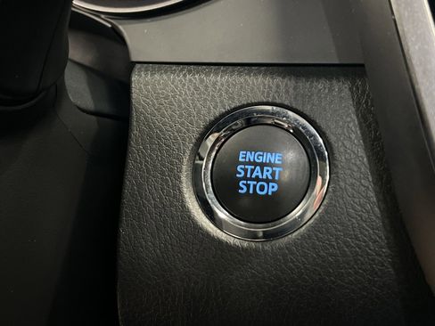 Used 2024 Toyota Camry XSE image 31