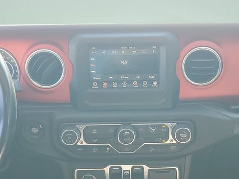 Used 2020 Jeep Wrangler Unlimited Rubicon AWD/4WD image 15