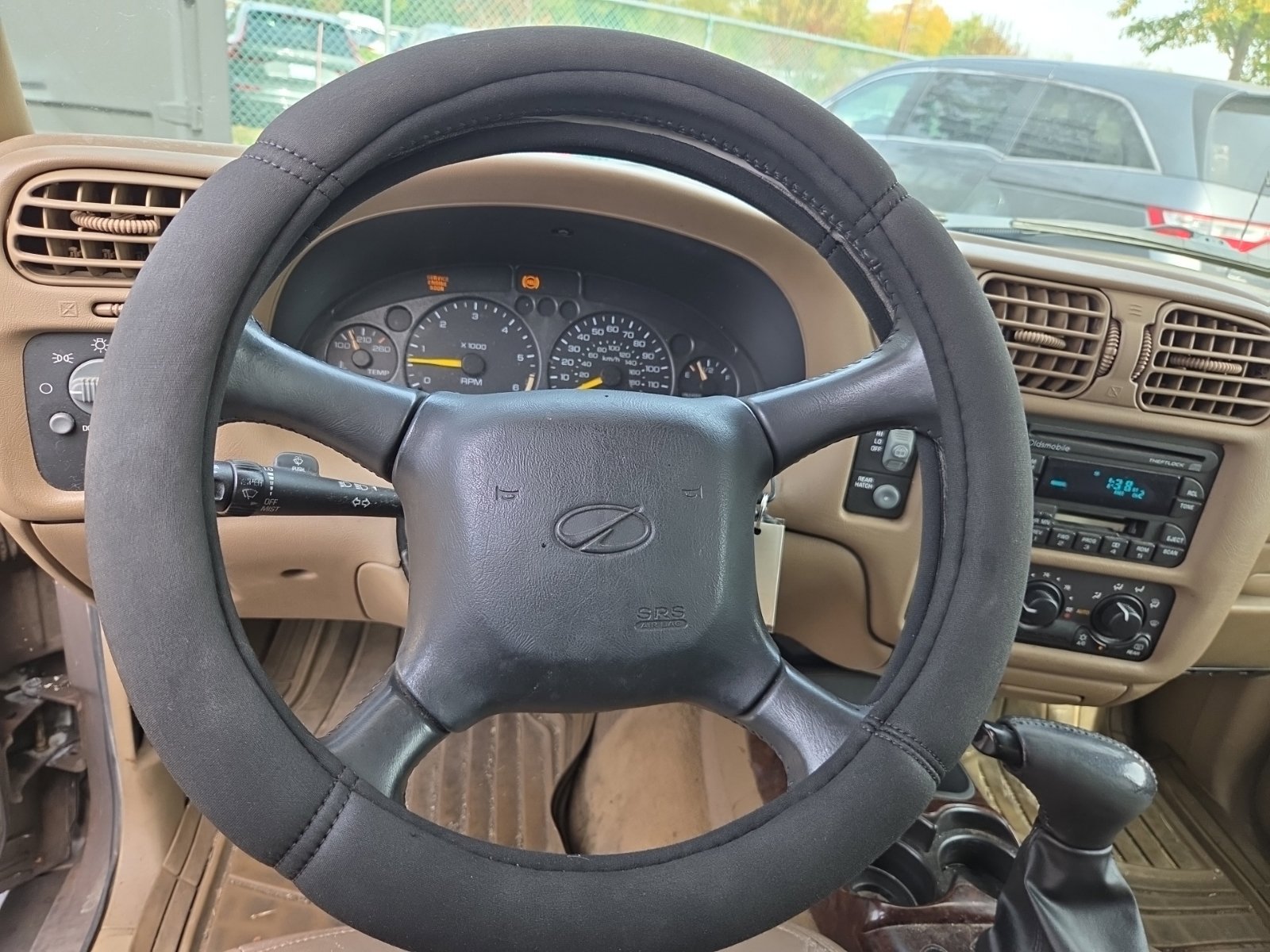 Used 1999 Oldsmobile Bravada AWD w/ Convenience Pkg I image 19