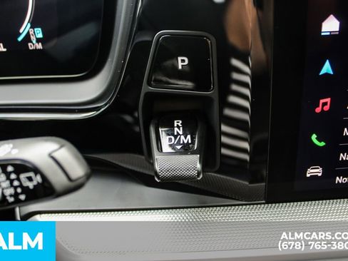 Used 2024 Porsche Cayenne S image 40